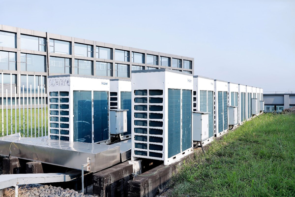 17738985357055427027875